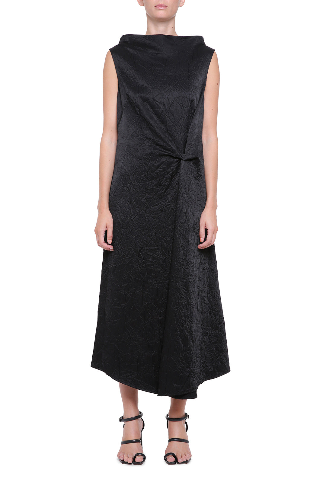 Black viscose dress with pleats